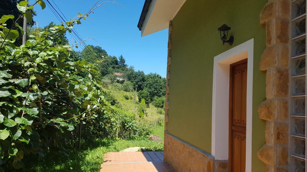 Apartamentos La Guertina Onís Buitenkant foto